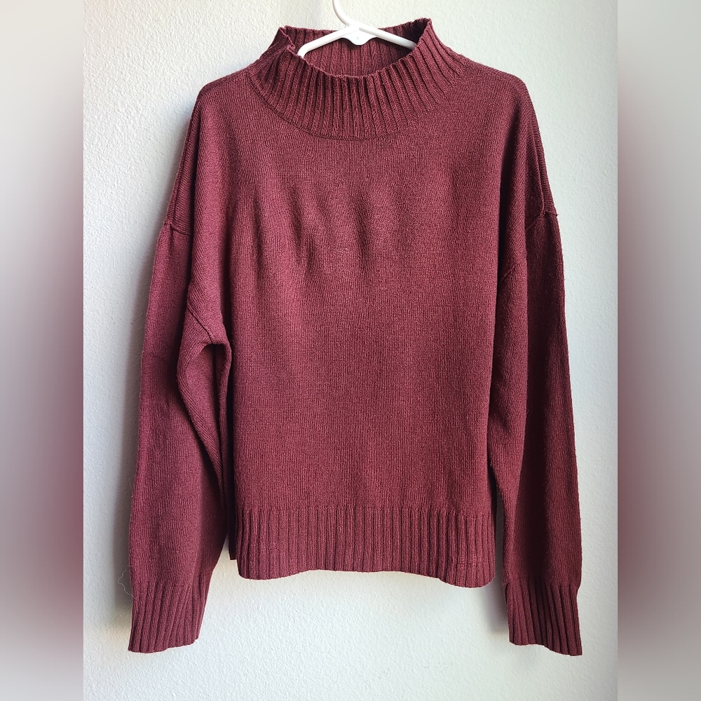 Chelsea &Violet - Girl's Maroon Sweater,  Sz Medium